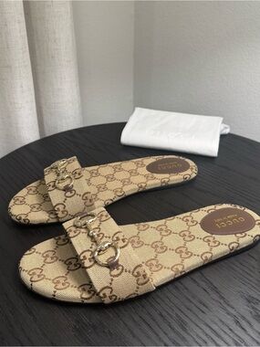 Gucci GG Canvas Siaga Slide Sandals Beige 40
